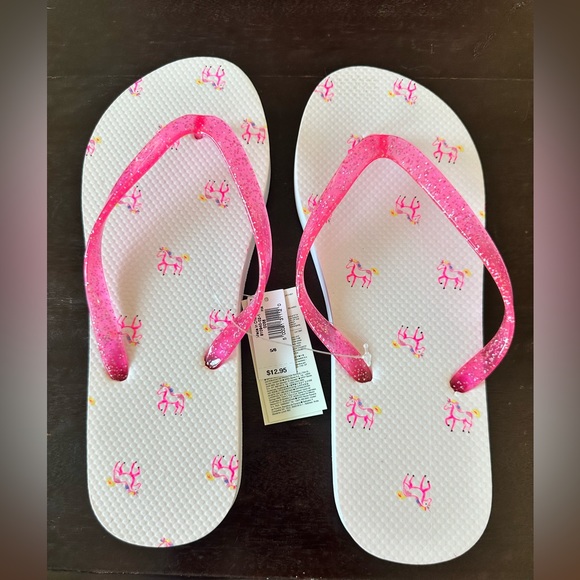 Gap Kids Partially Plant-Based Flip Flops w/ Unicorns in Girls Size 5/6 - Picture 2 of 3